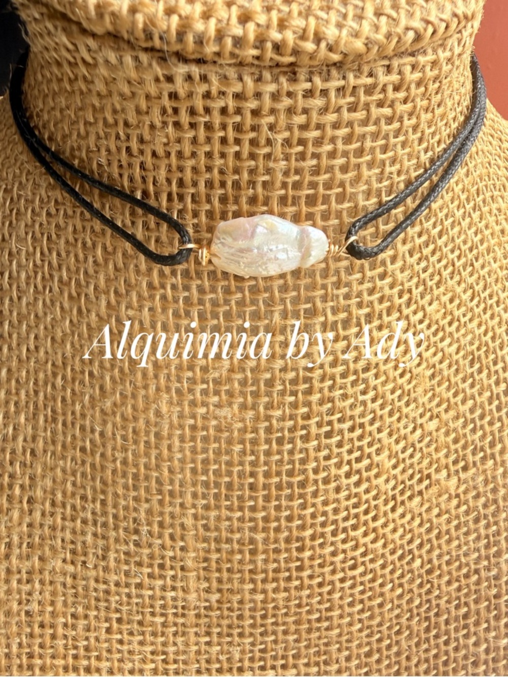 Alquimia Black Cord Necklace with Iridescent White Baroque Pearl